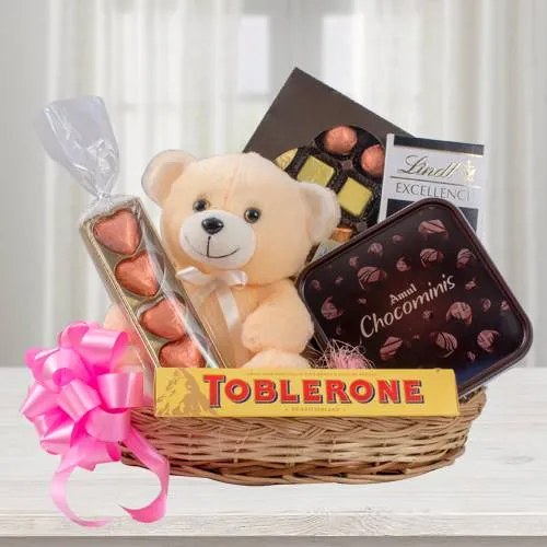 Sumptuous Chocos Hamper with Teddy