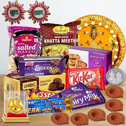 Exclusive Goodies Gift Hamper for Diwali