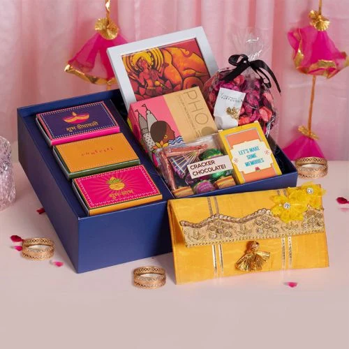 Joyful Diwali Essentials Set