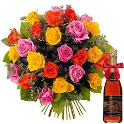 Gift Bouquet of Mixed Roses and a Bottle of Fruit Juice Online