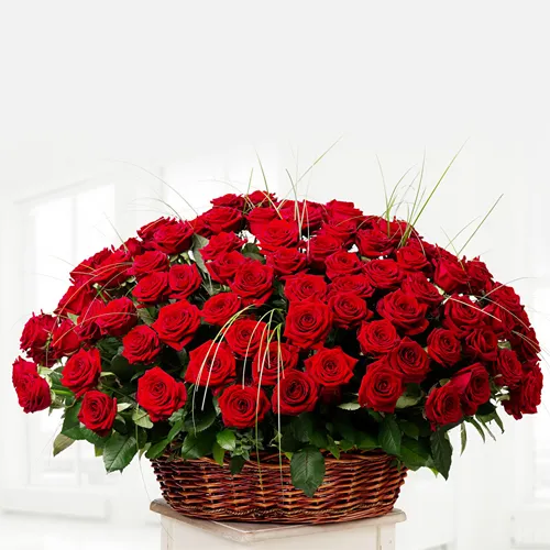 Deliver Dutch Roses Arrangement