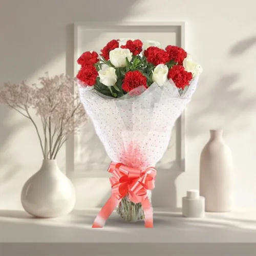 Order Bunch of Roses N Carnation Online