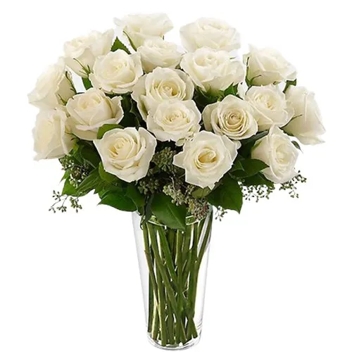 Shop Online White Roses in a Glass Vase