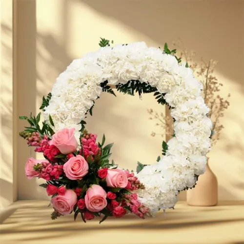 Order Roses Wreath Online