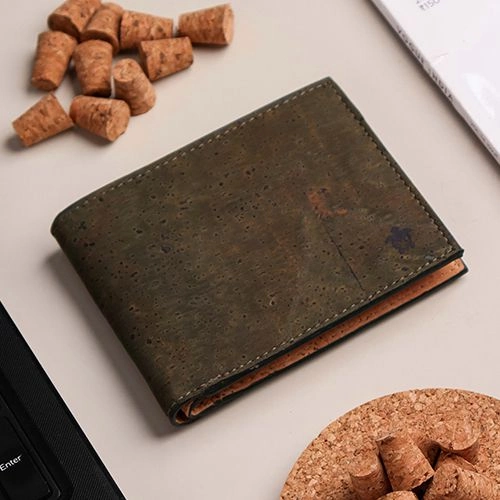Classic Eco Friendly Kakapo Bifold Cork Wallet