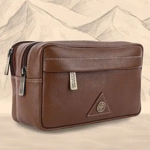 Amazing Leather Toiletry Travel Kit