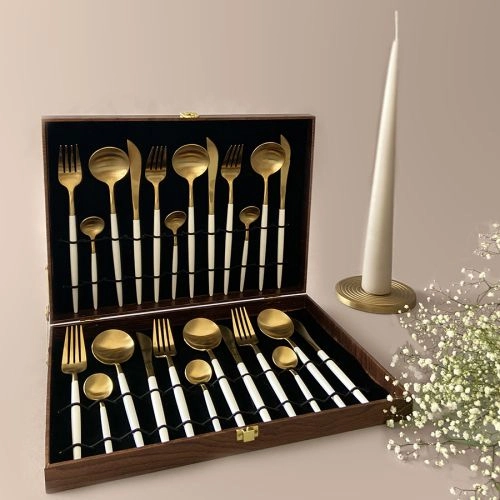 Chic 24 Piece Silverware Dining Set