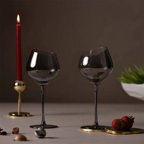 Sophisticated Wine Glass Pair Gift Set