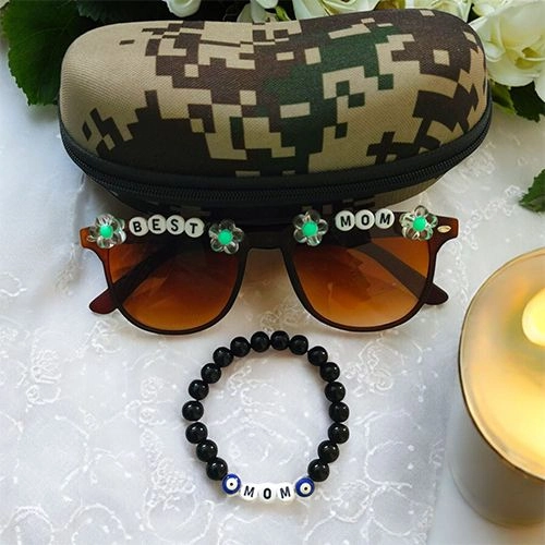 Best Mom Goggles  N  Custom Bracelet Set