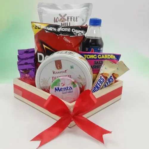 Exclusive Overflowing Tray of Chocolates n Snacks