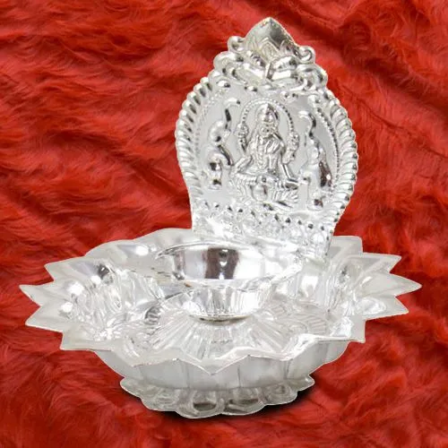 Auspicious Lakshmi Diya Pooja Thali Set Auspicious Lakshmi Diya Pooja Thali Set