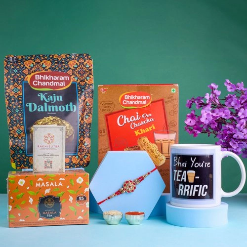 Precious Kundan Rakhi N Gourmet Teats Hamper