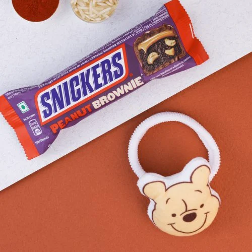 Sweet Winnie Pooh Rakhi Set